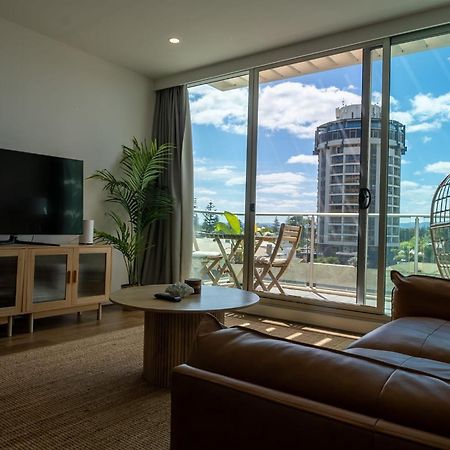 Glenelg Oasis, Pool, Gym, Spa & Sauna, Free Parking, City Views Экстерьер фото